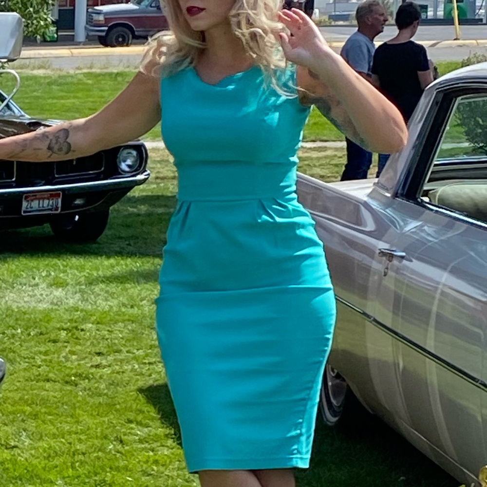 Bettie Page pinup dress